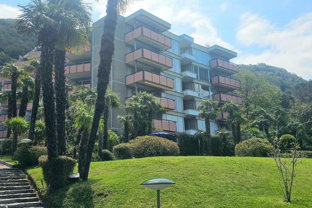 Idyllische Ferienwohnung In Bissone Zewnętrze zdjęcie